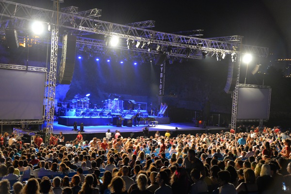 Yanni at Byblos Festival